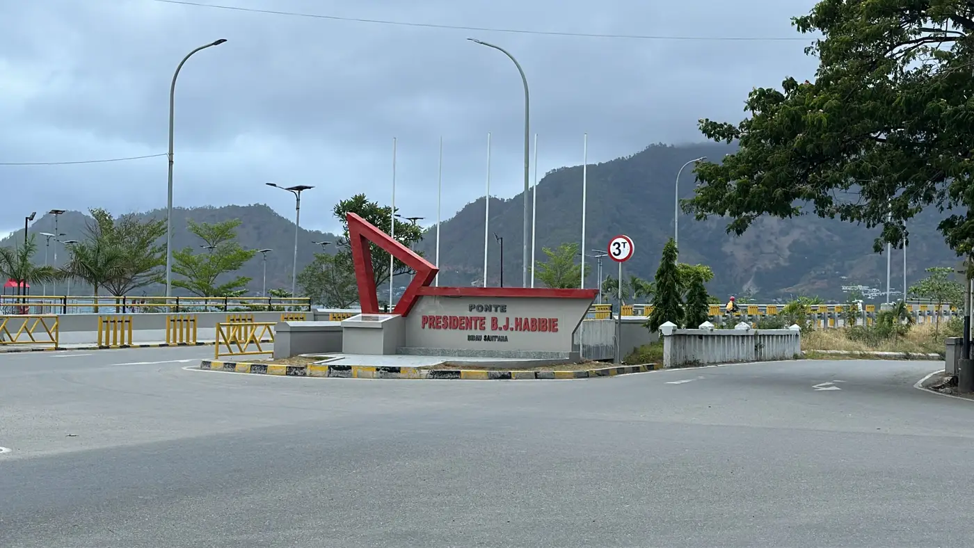 Walked far enough – time for a bus — Timor-Leste.